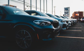 Photo Car dealership